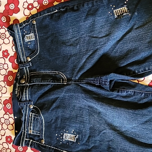 {Style & Co} Dark Wash Jeans☆Distressed☆Embellished☆ Size 10 - Picture 9 of 13